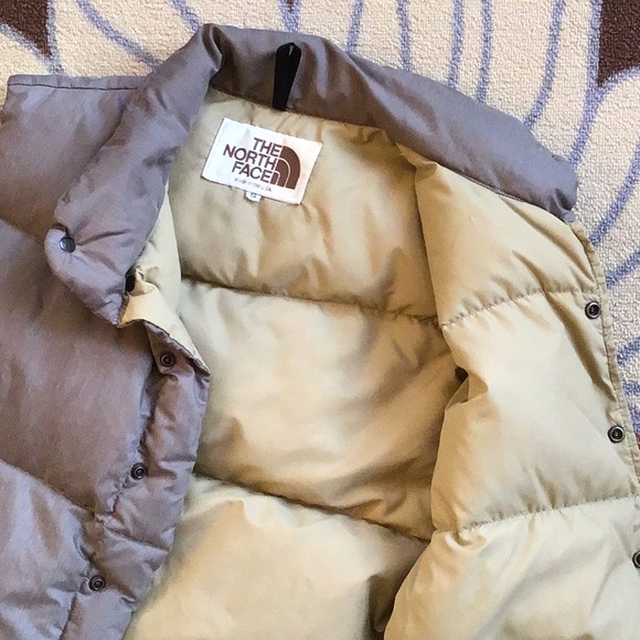 The North Face Quilted Puffer Down Vest - Picture 1 of 8